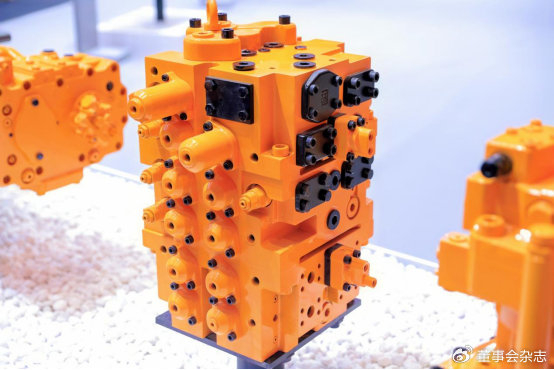 LHY液壓新品牌全球發(fā)布，加速邁向全球液壓系統(tǒng)領(lǐng)導(dǎo)者與物料搬運(yùn)裝備制造革新